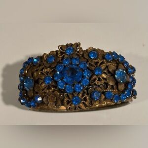 1930s French Paste Bangle